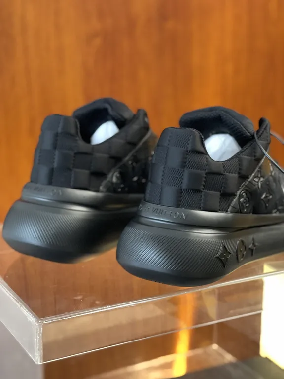 Louis Vuitton Shoe 